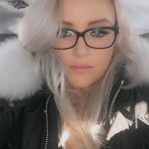 Meet your Posher, Renée